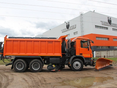 Передний скоростной отвал ТоМеЗ-2800К